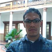 Profesor de literatura creativa y artes escénicas da clases a personas de cualquier edad